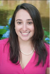 Beth Solomon Headshot